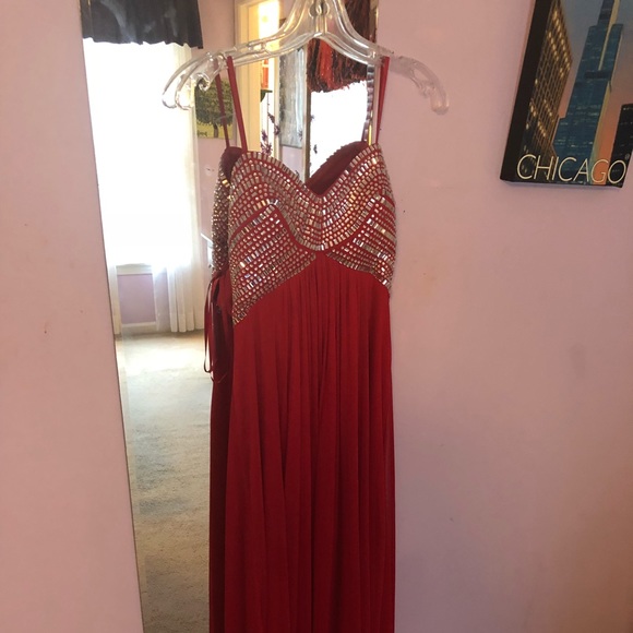 Red Prom Dresses Von Maur